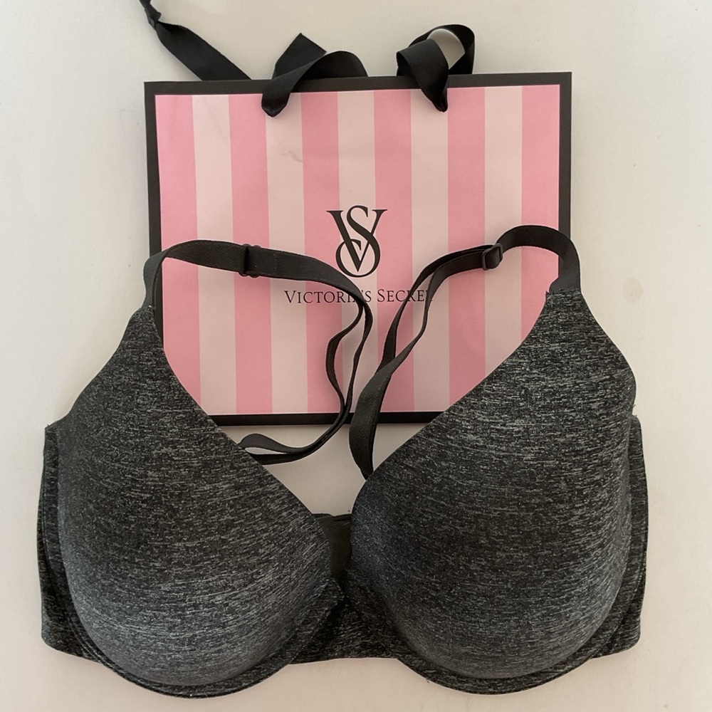 Victorias Secret Uplift Semi Demi Bra size 32DD